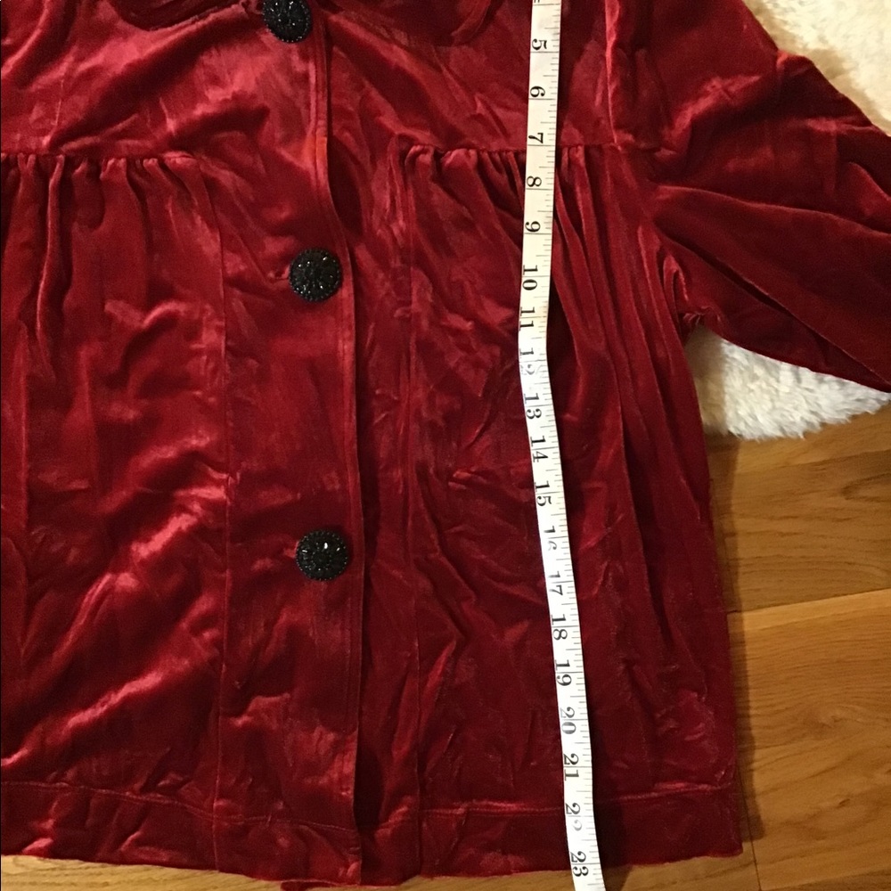 Women’s size extra large red velvet jacket - Picture 7 of 10
